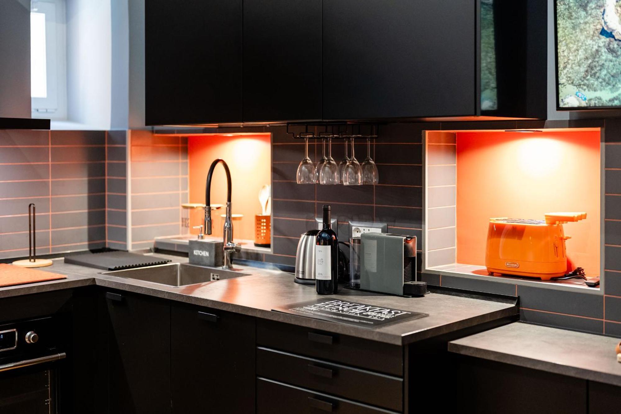Tolemaide Orange Apartment Рим Экстерьер фото